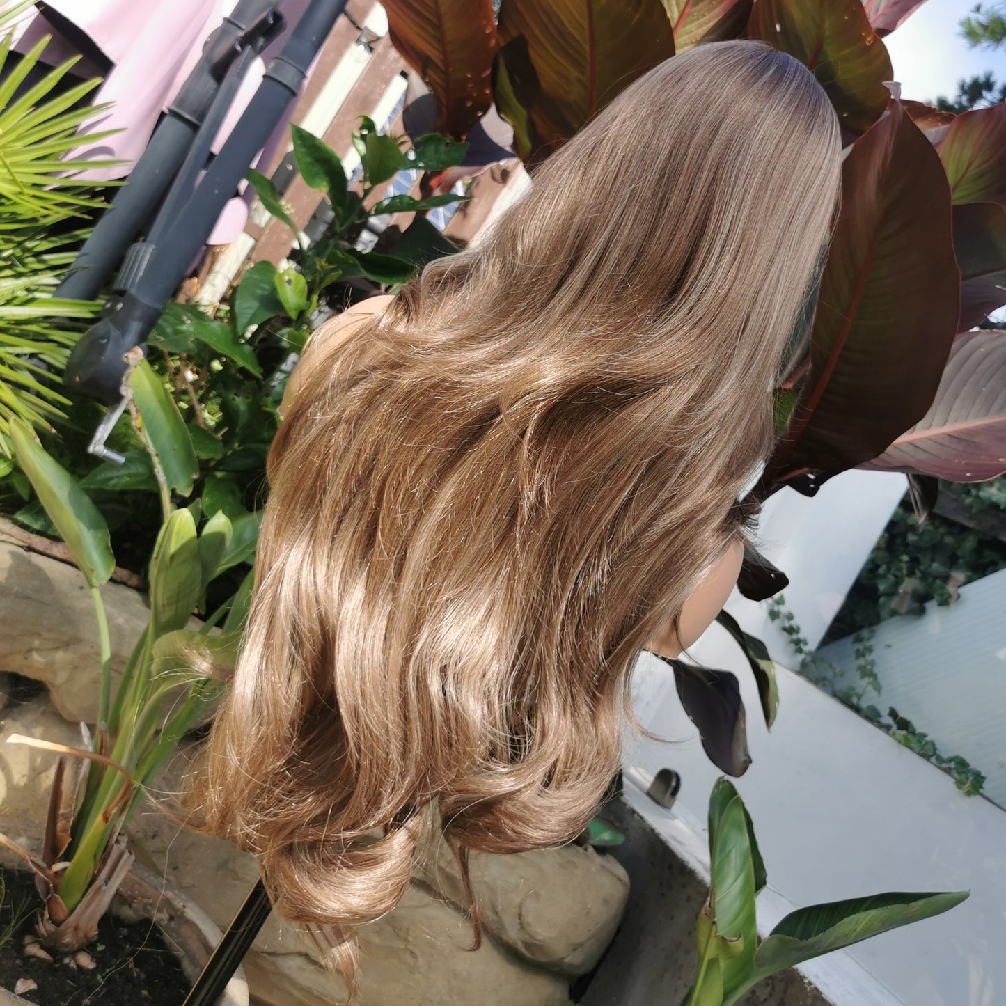 Hot Toffee Medium brown and blonde synthetic wig - Keshleysheadshop