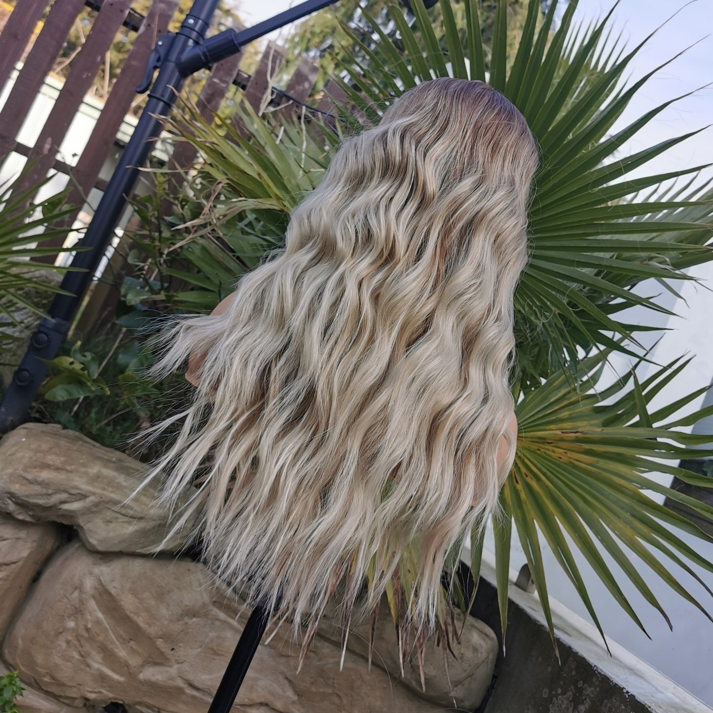 Kesha blonde synthetic wig - Keshleysheadshop