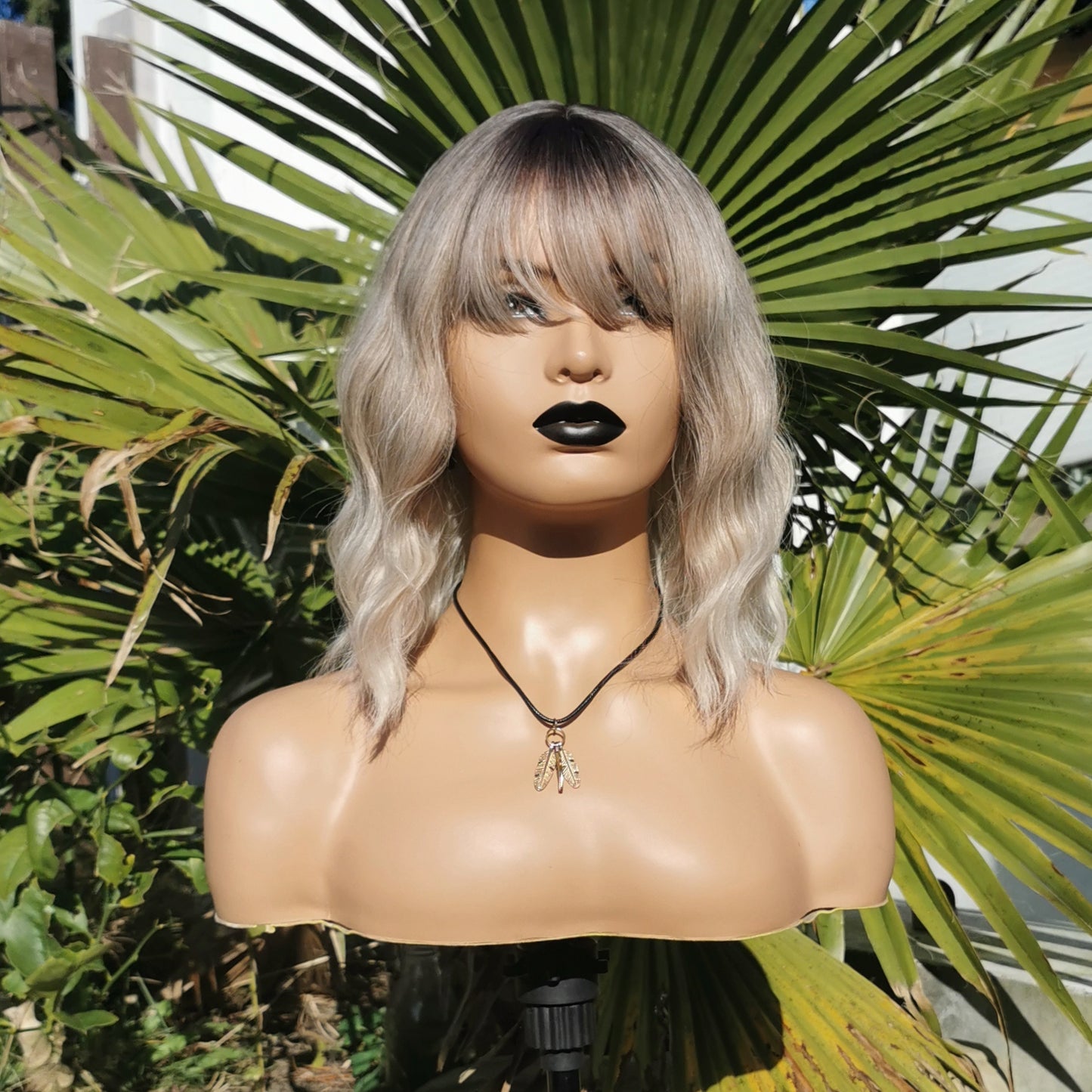 Sassy blonde synthetic wig - Keshleysheadshop