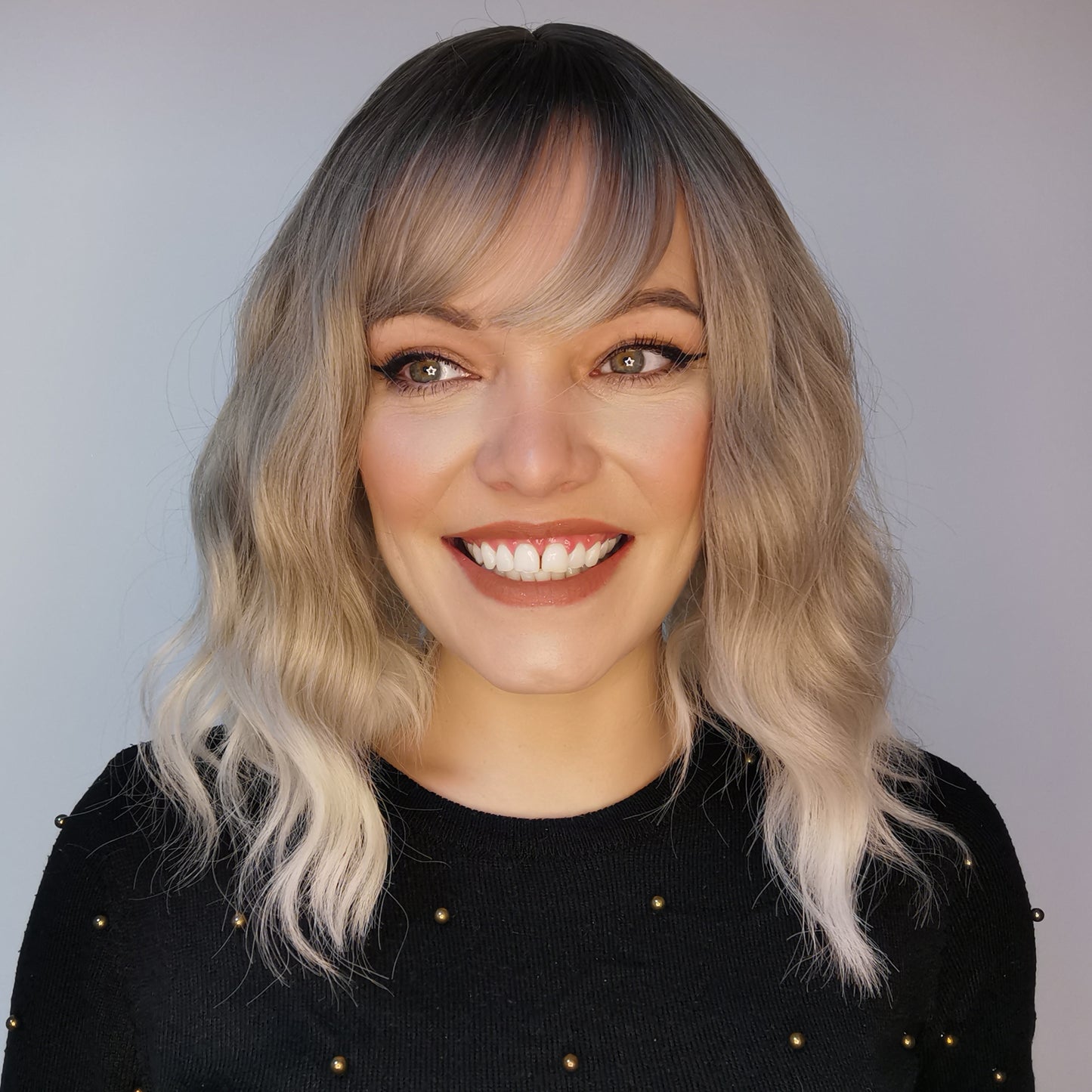 Sassy blonde synthetic wig - Keshleysheadshop