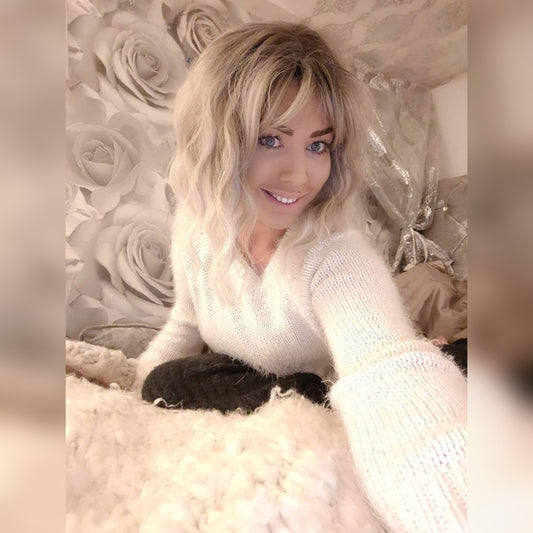 Sassy blonde synthetic wig - Keshleysheadshop