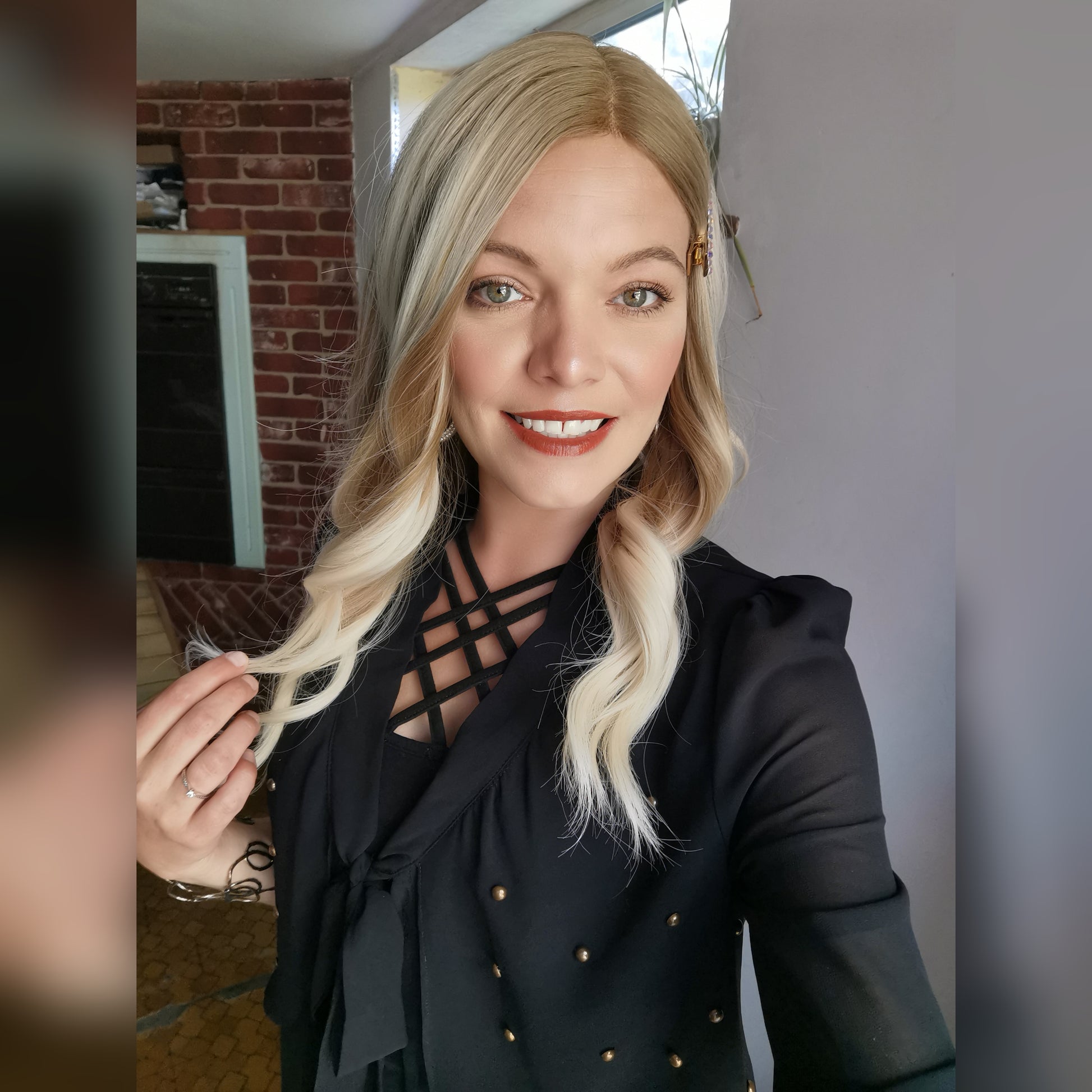 Sun Kissed blonde synthetic lace front wig - Keshleysheadshop