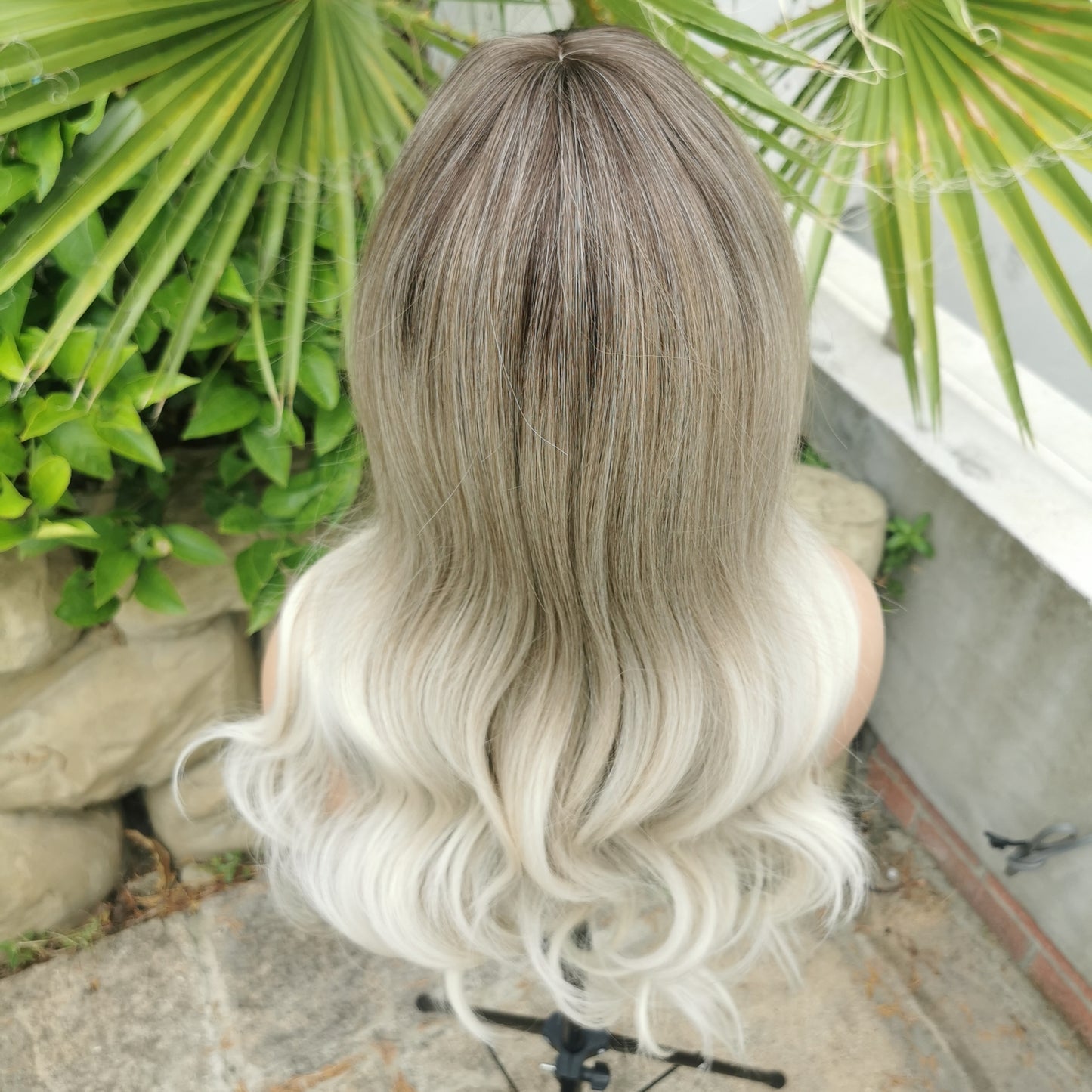 Cindy blonde synthetic wig - Keshleysheadshop