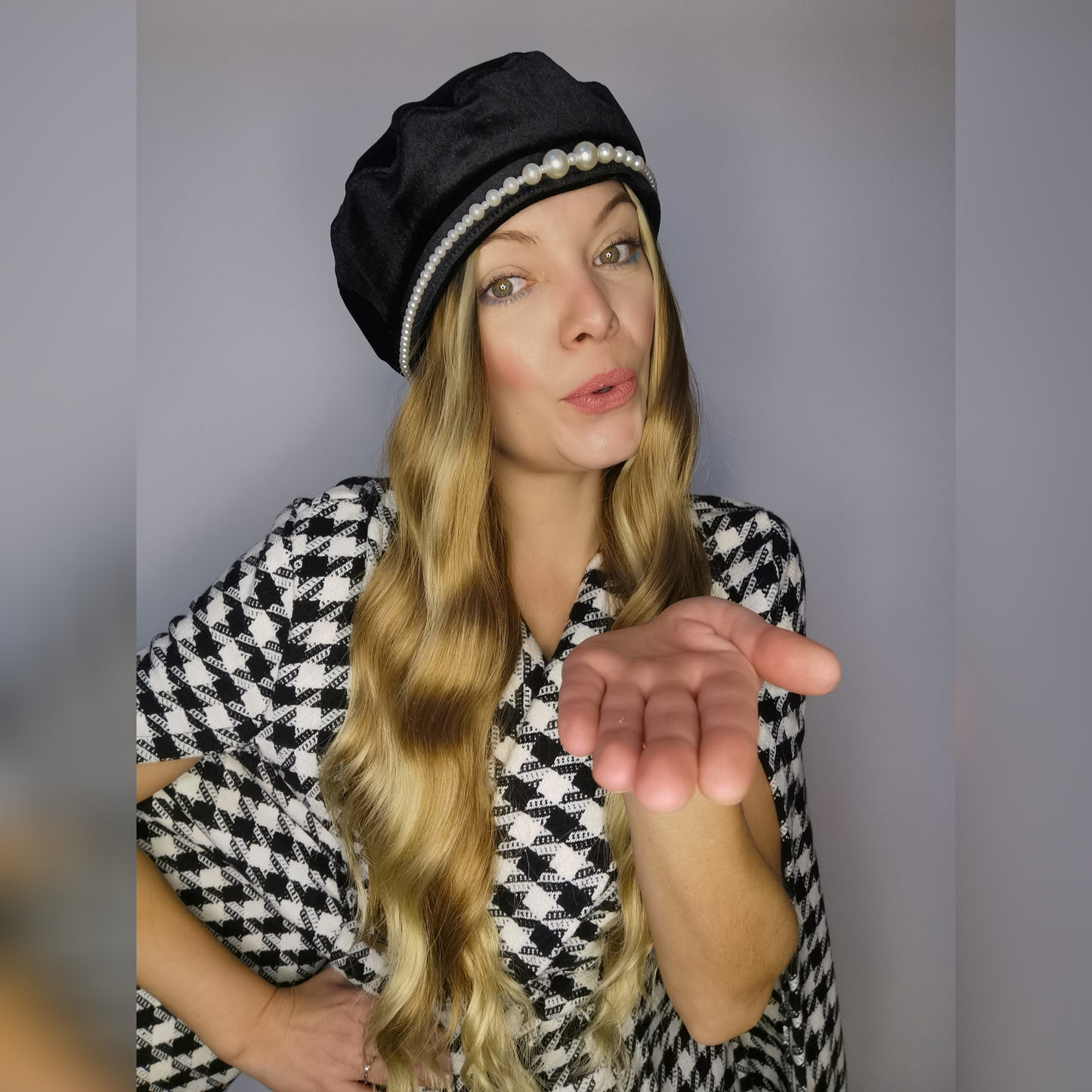 Pearl Velvet Beret Hat - Keshleysheadshop