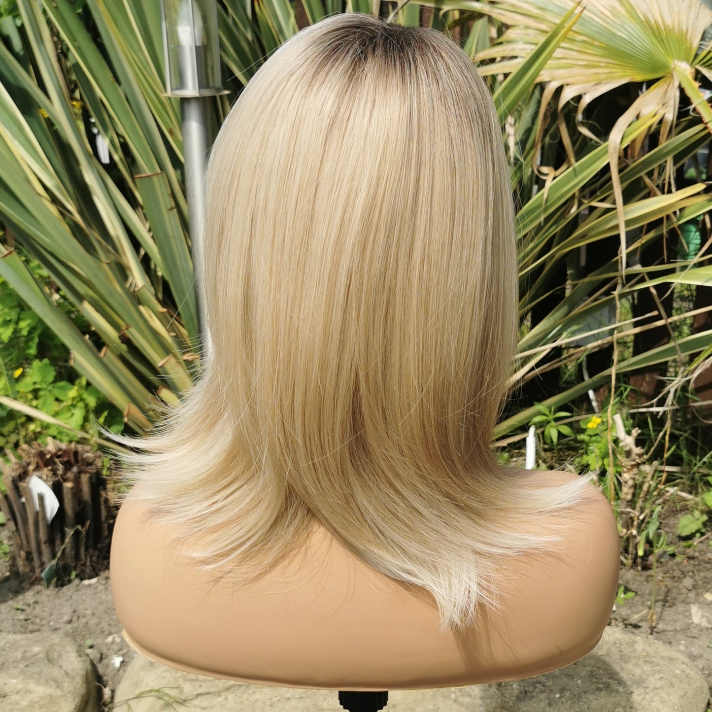 Miranda blonde synthetic wig