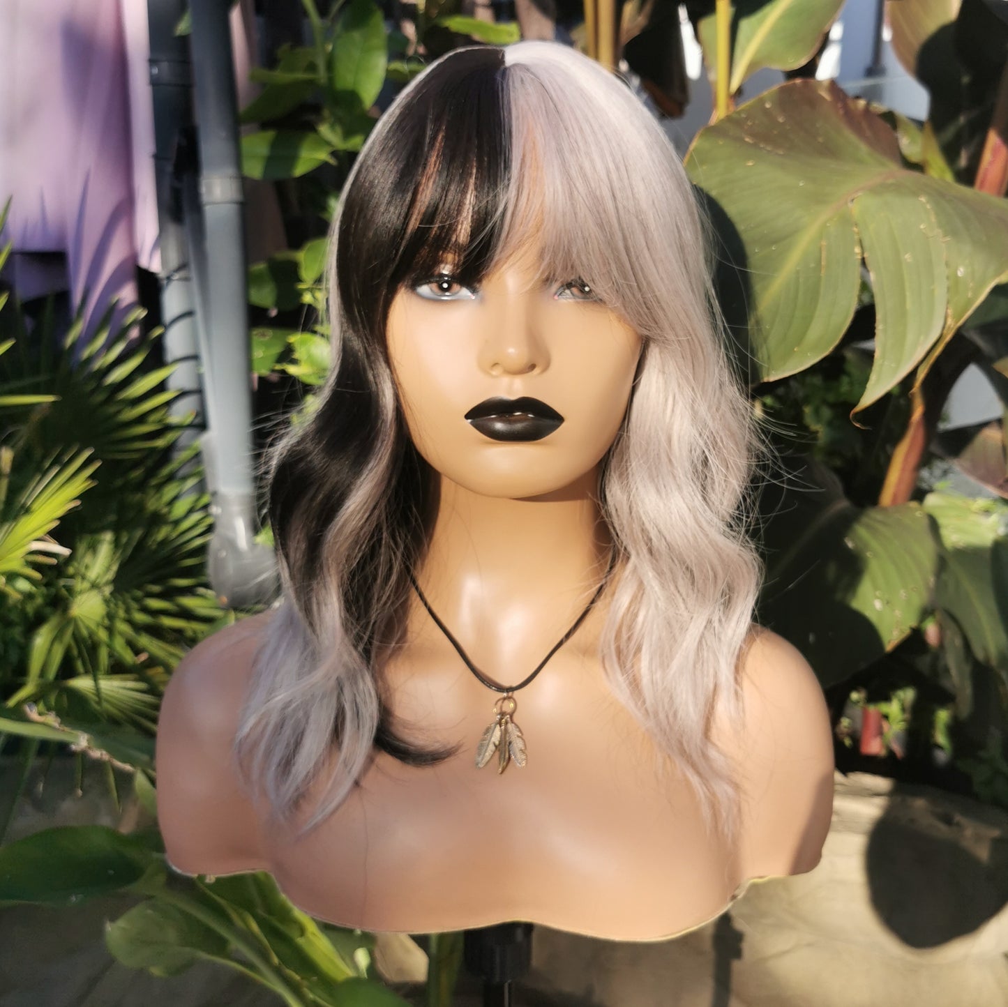 Domino black and silver synthetic wig